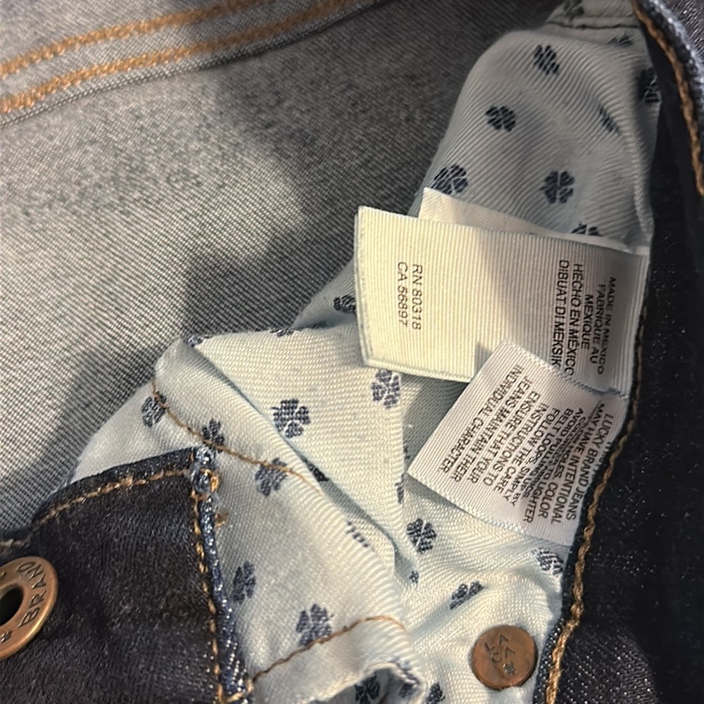 Lucky brand Charlie skinny jeans - Picture 7 of 7